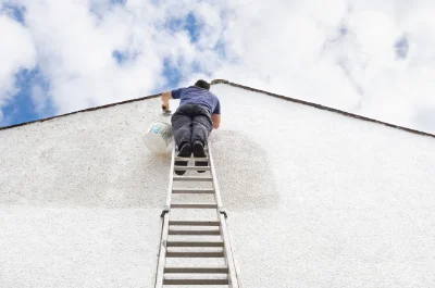 Peinture extérieure à Ambrières-les-Vallées — façades et ravalement